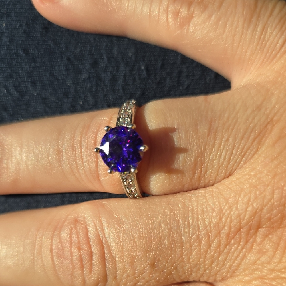 Elegant Purple Gemstone Silver Ring